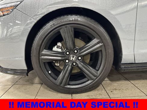 Used 2023 Honda Accord Sport image 10
