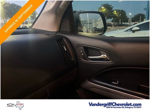 Used 2019 Chevrolet Colorado LT w/ Colorado RST Special Edition RWD image 15