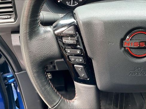 Used 2024 Nissan Frontier PRO-4X w/ Technology Package AWD/4WD image 23