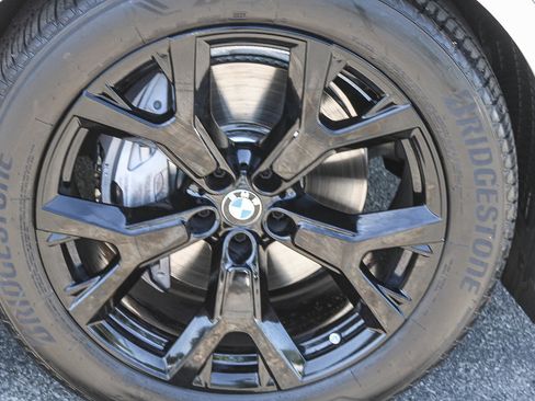 Certified 2026 BMW X7 xDrive40i AWD/4WD image 10