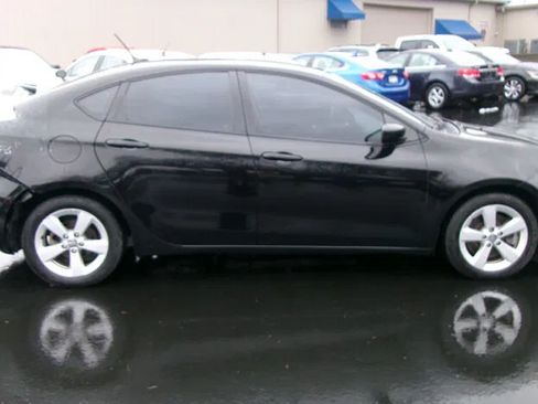 Used 2016 Dodge Dart SXT FWD image 7