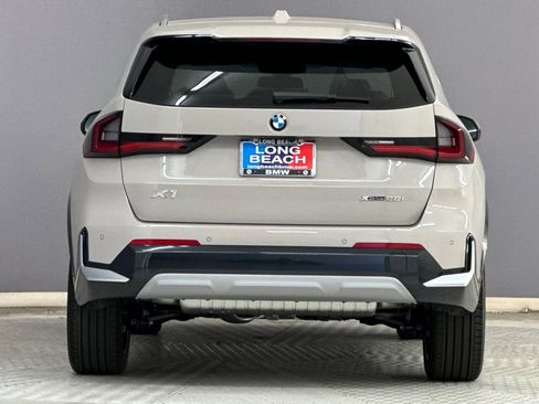 New 2026 BMW X1 xDrive28i w/ Technology Package AWD/4WD image 9