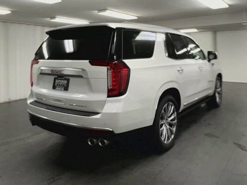 Used 2024 GMC Yukon Denali w/ Denali Reserve Package AWD/4WD image 8