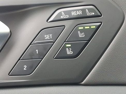 Certified 2026 BMW X7 xDrive40i w/ Executive Package image 26