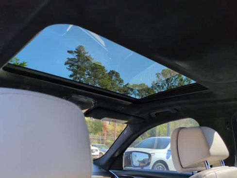 Used 2018 BMW 540i image 23