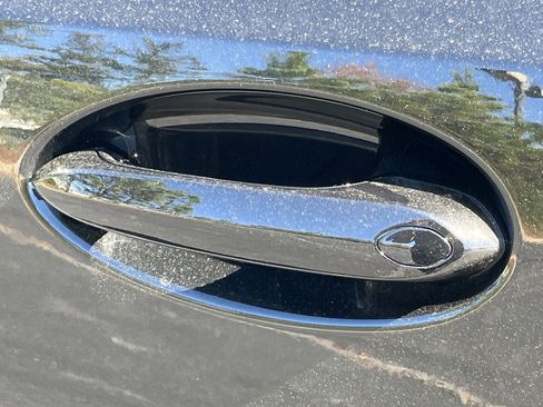 New 2026 BMW 330i Sedan w/ Premium Package image 32