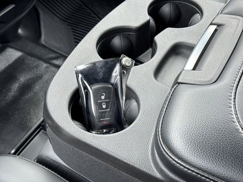 Used 2025 RAM 3500 Tradesman w/ Chrome Appearance Group image 35