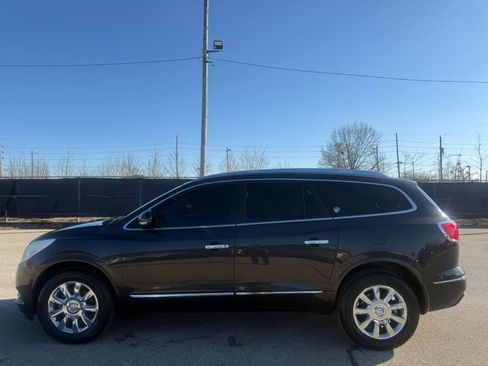 Used 2015 Buick Enclave Leather image 2