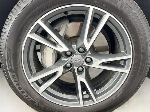 Used 2020 Audi Q5 e Premium w/ Convenience Package image 31