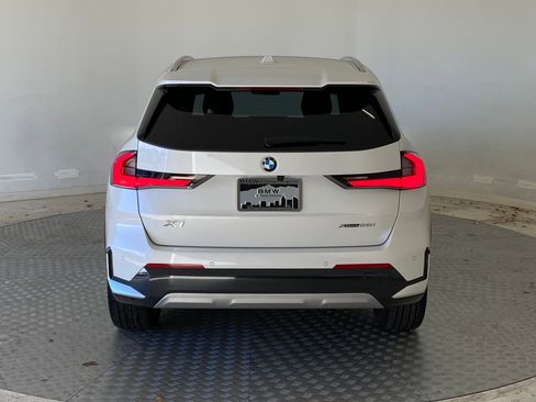 Used 2025 BMW X1 xDrive28i w/ Convenience Package image 9