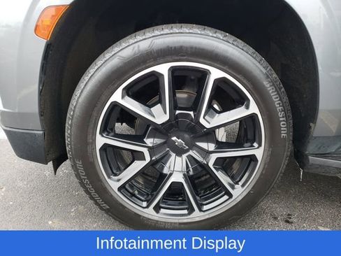 Used 2022 Chevrolet Tahoe RST w/ Luxury Package image 33