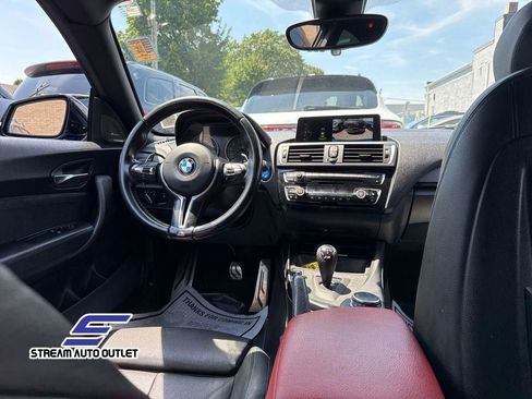 Used 2017 BMW M2 image 32