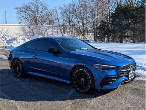 Used 2024 Mercedes-Benz CLE 300 300 4MATIC image 3