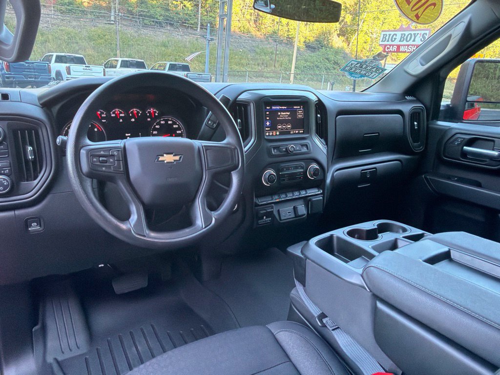 Used 2025 Chevrolet Silverado 2500 Custom w/ Custom Convenience Package AWD/4WD image 20