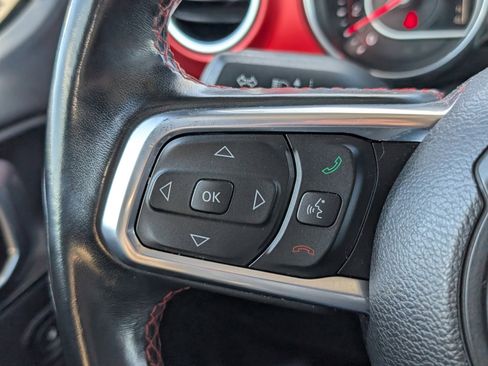 Used 2020 Jeep Gladiator Rubicon image 23