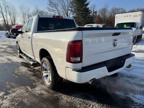 Used 2016 RAM 1500 Sport image 3