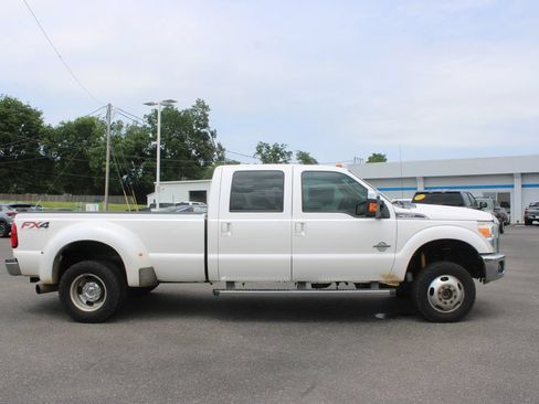 Used 2015 Ford F350 Lariat w/ Lariat Ultimate Package AWD/4WD image 11