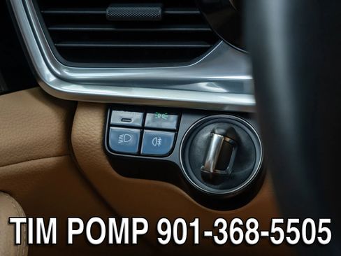 Used 2019 Porsche Panamera image 27