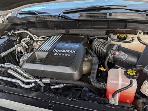 Used 2020 GMC Sierra 1500 SLT w/ SLT Premium Package image 38