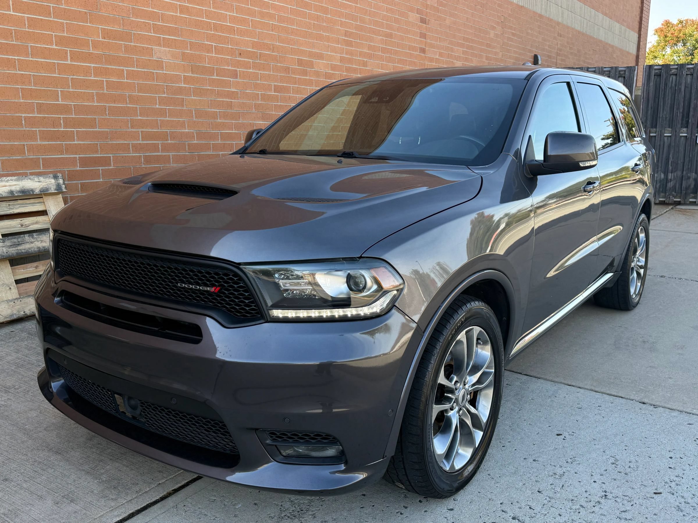 Used 2020 Dodge Durango R/T w/ Technology Group AWD/4WD image 3