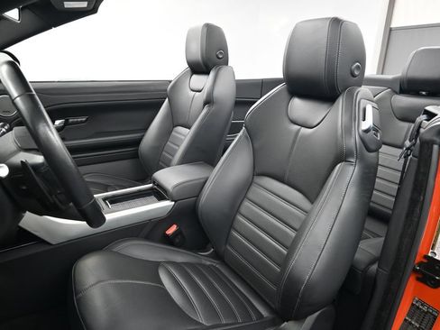 Used 2018 Land Rover Range Rover Evoque HSE Dynamic AWD/4WD image 5