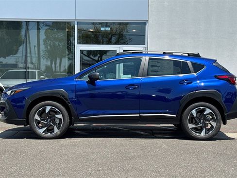 New 2025 Subaru Crosstrek 2.5i Limited w/ Crosstrek Mirror Package image 8