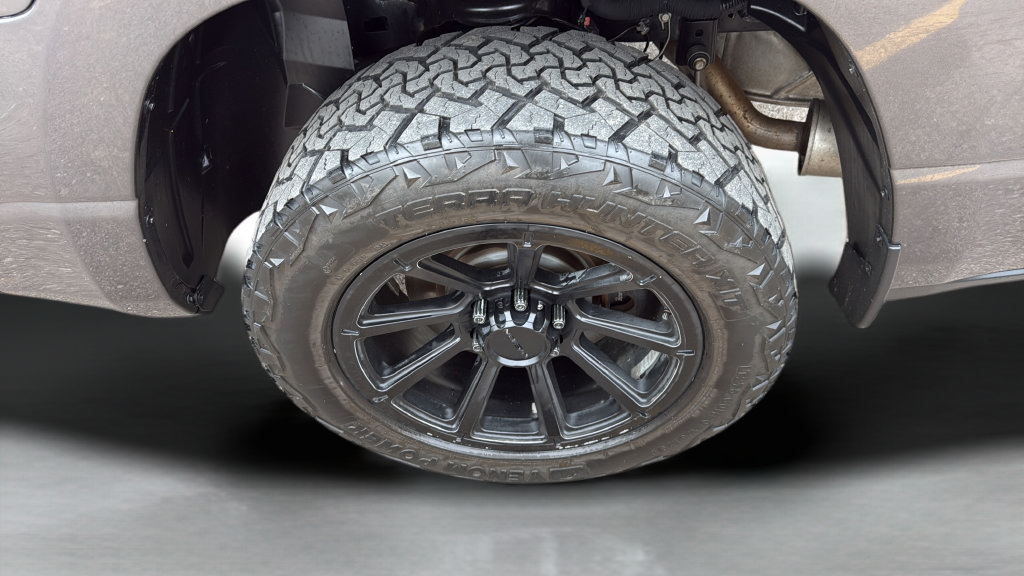 Used 2019 RAM 1500 Big Horn RWD image 30