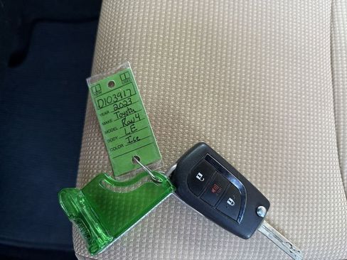 Used 2023 Toyota RAV4 LE image 20