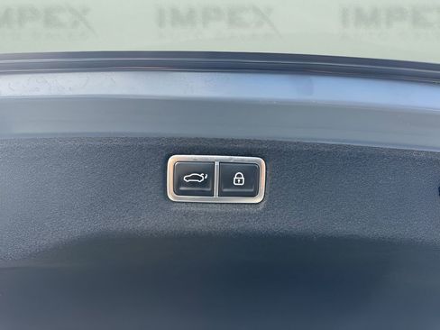 Used 2024 Hyundai Sonata Limited image 31