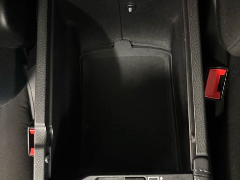 Used 2024 Dodge Durango SXT w/ SXT Blacktop Group AWD/4WD image 26