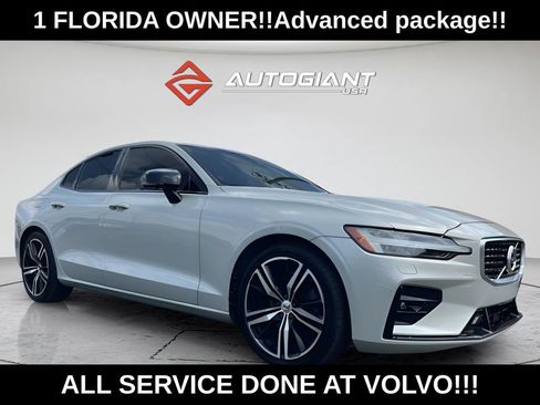 Used 2020 Volvo S60 T5 R-Design FWD image 10