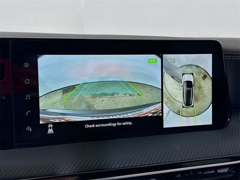 Used 2025 Nissan Kicks SR image 10