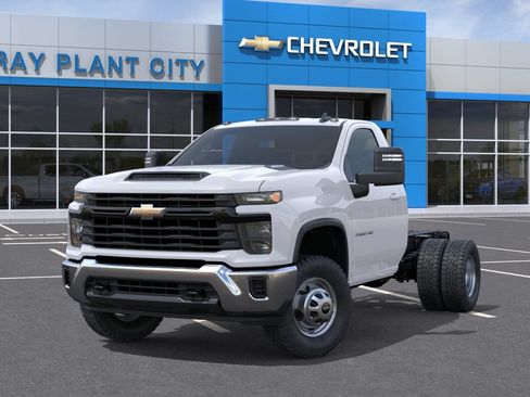 New 2025 Chevrolet Silverado 3500 W/T w/ WT Convenience Package RWD image 11