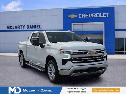 Certified 2024 Chevrolet Silverado 1500 LTZ AWD/4WD image 1