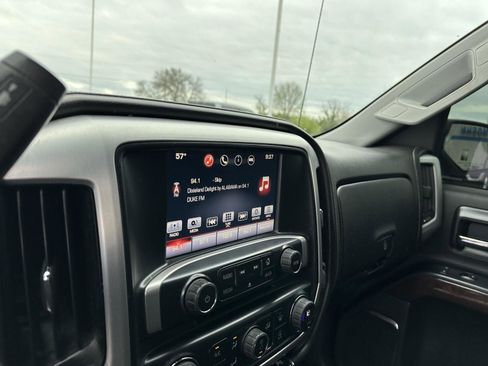 Used 2016 GMC Sierra 1500 SLT w/ SLT Premium Package AWD/4WD image 27