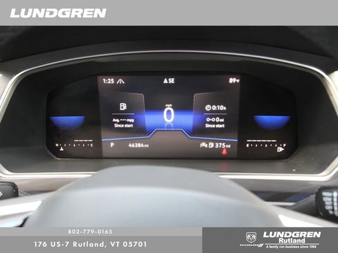 Used 2023 Volkswagen Tiguan SE R-Line image 14