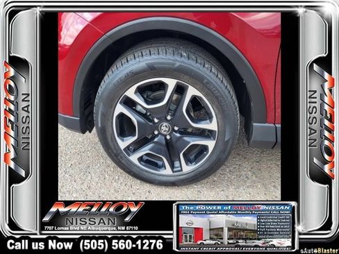 Used 2018 Toyota RAV4 Limited image 18