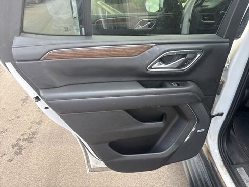 Used 2022 Chevrolet Tahoe High Country image 25