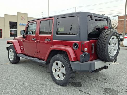 Used 2012 Jeep Wrangler Unlimited Sahara w/ Dual Top Group image 5