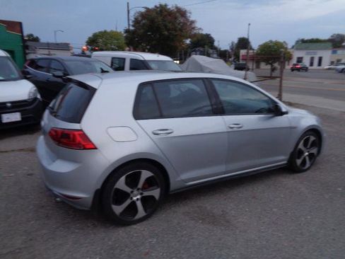 Used 2015 Volkswagen GTI Autobahn w/ Lighting Package (SEL) image 16