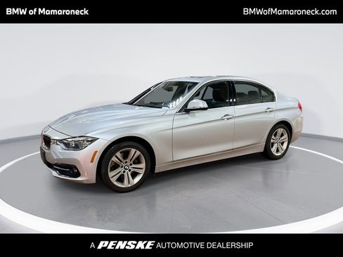 Used 2017 BMW 330i xDrive Sedan image 1