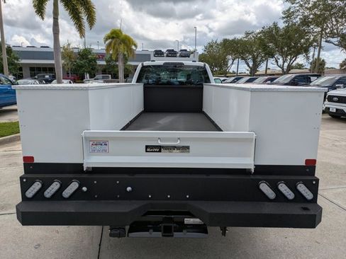 New 2025 Ford F450 XL image 5