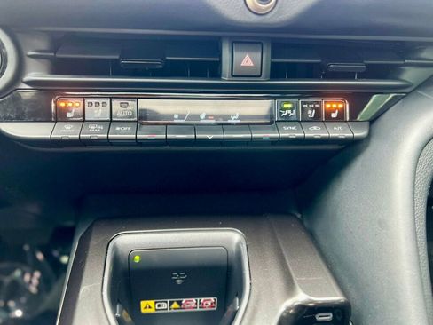 Used 2024 Toyota Crown Platinum image 29