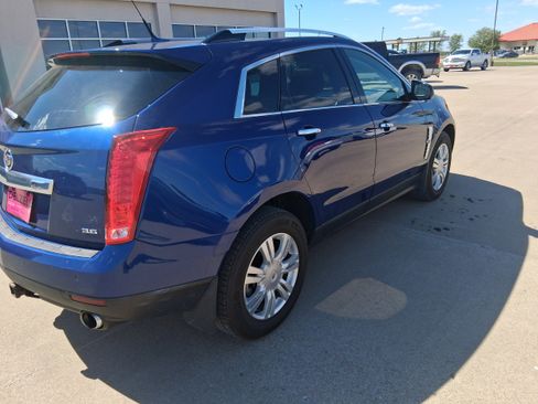 Used 2012 Cadillac SRX Luxury AWD/4WD image 8