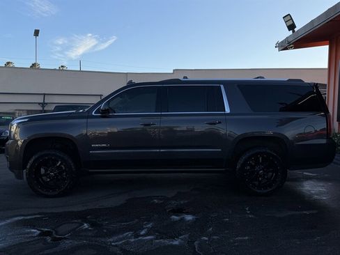 Used 2018 GMC Yukon XL Denali w/ Denali Ultimate Package image 12