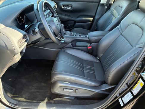 Used 2025 Honda HR-V EX-L image 24