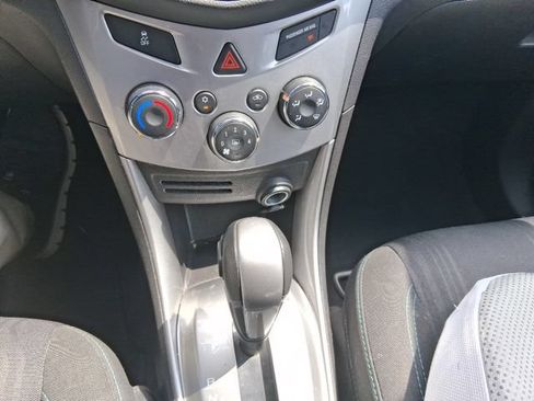 Used 2015 Chevrolet Trax LT w/ LPO, Cargo Package FWD image 11