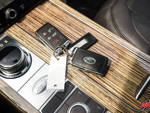 Used 2018 Land Rover Range Rover HSE image 75