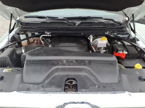 Used 2024 RAM 2500 Big Horn w/ Bed Utility Group image 16