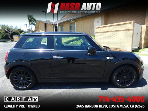 Used 2018 MINI Cooper 2-Door Hardtop FWD image 7